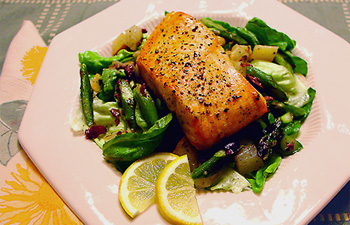 Tropical Salmon Salad with Dill