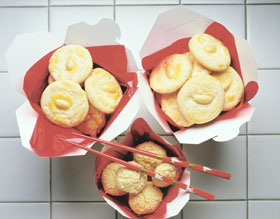  CHINESE  ALMOND  COOKIES